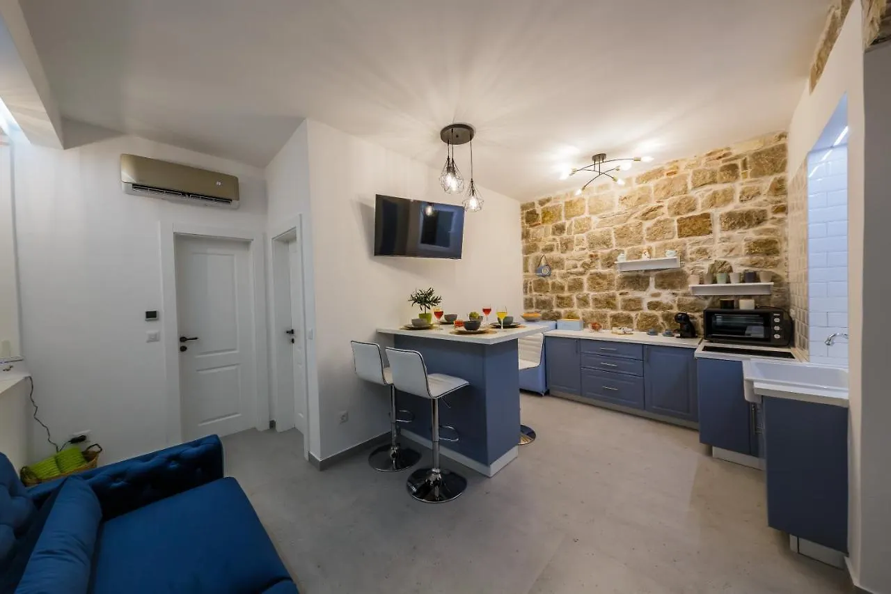 Angels-Split **** Apartment 0*, Split